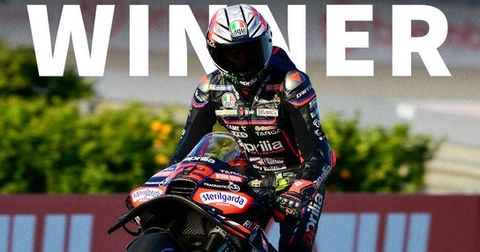 Завесата во Мото ГП се спушти, Бечеки победи на последната трка во Валенсија