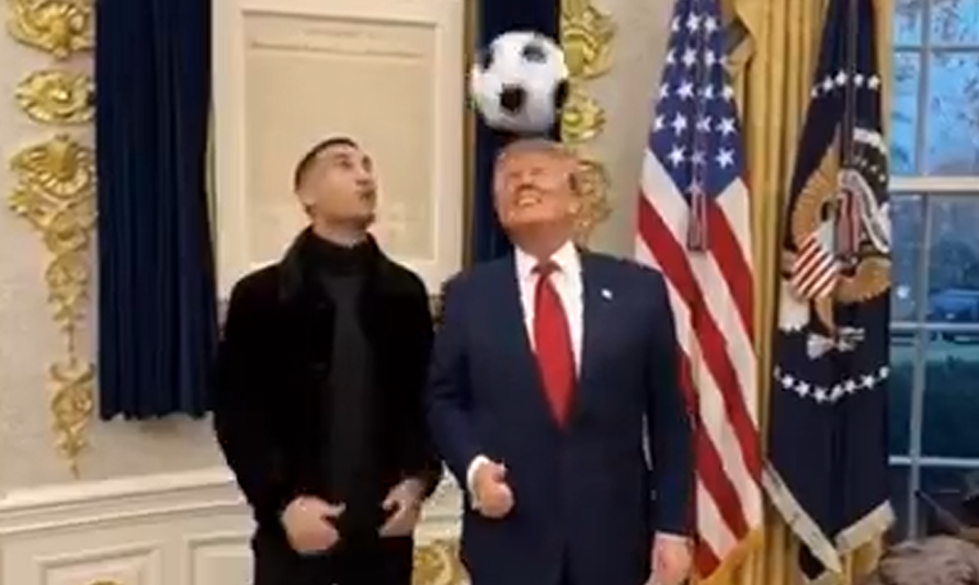 Сакате да видите како изгледа кога Роналдо си додава со Трамп? ВИ ни ја даде таа можност (ВИДЕО)