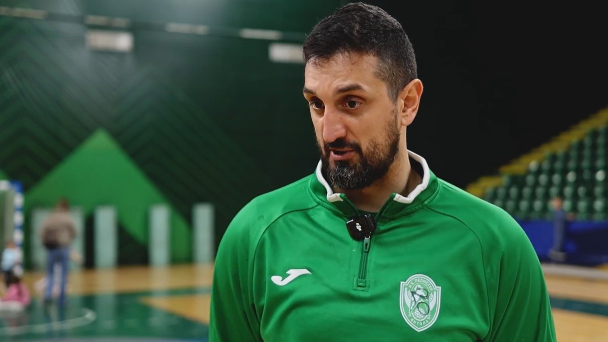 Aбутовиќ: Нема да одиме со „бело знаме“ во Сегед