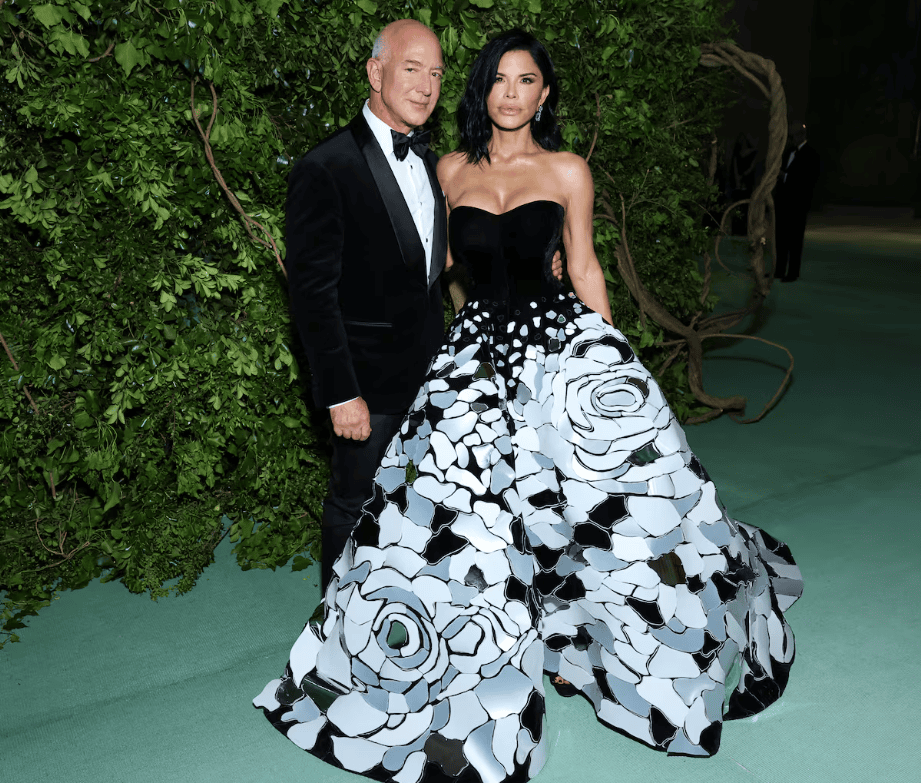 КОГА ЌЕ СЕ ОМАЖИШ ЗА МИЛИЈАДЕР: Лорен Санчез и Џеф Безос се новите генерални спонзори на престижниот њујоршки бал Мет Гала