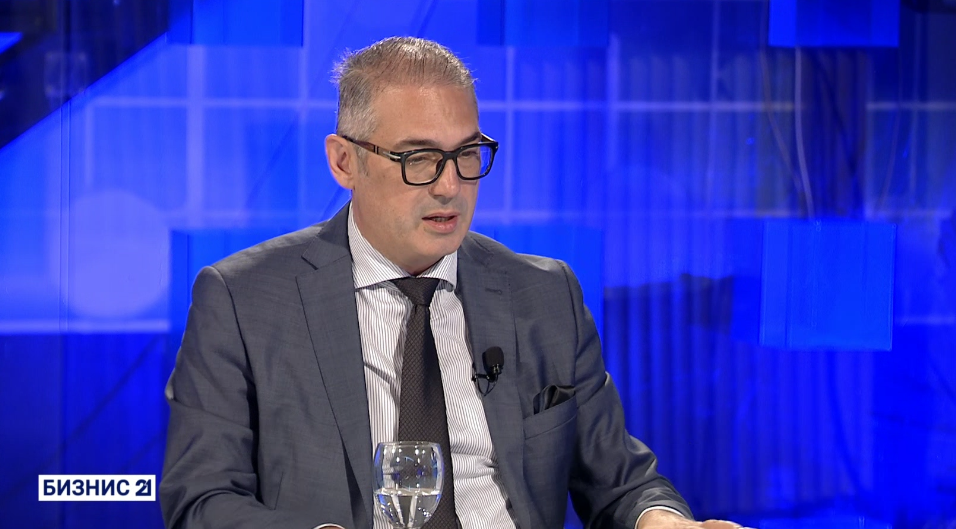 Велков во Бизнис21: Девизата дека секој со завршен факултет ќе најде работа не е точна, фирмите бараат прилагодливи и млади луѓе