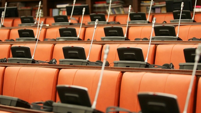 Предлог-измените на Законот за ДДВ го поминаа првото читање пред матичната собраниска Комисија