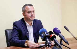 Се бара решение за 550-те вработени во Лукоил Македонија