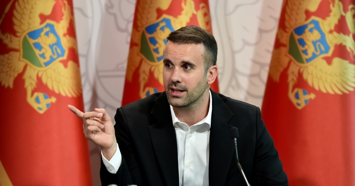 Премиерот на Црна Гора најави заострување на визниот режим за руските граѓани