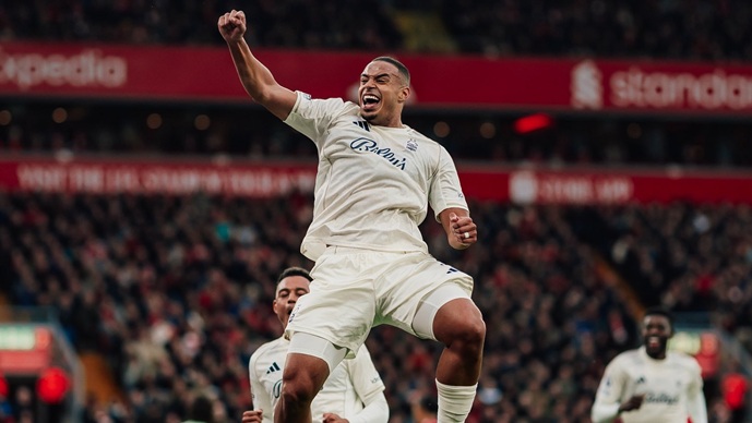 Ливерпул пак ќе бара објаснување од судиите, „црвените“ доживеаја тежок пораз од Нотингем (ВИДЕО)