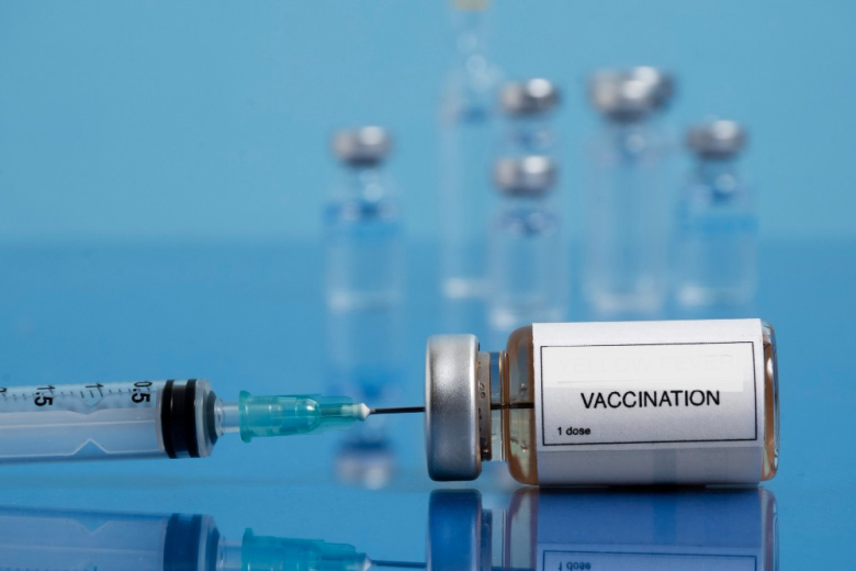 Кенеди бара глобална забрана за жива во вакцини