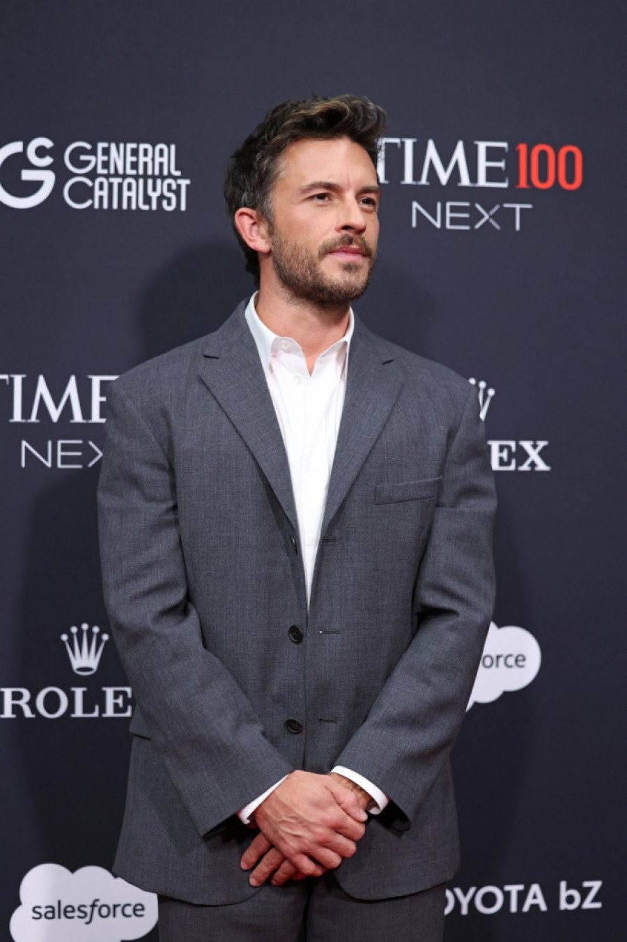 Прогласен за најзгоден маж на светот: Што мислите – дали Џонатан Бејли ја заслужува историската титула?