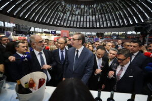 Вицепремиерот Стоилковиќ на отворањето на саемот „Винска визија – Отворен Балкан“