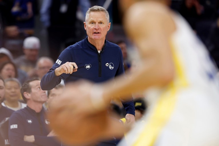 Стив Кер бара да се намали бројот на натпревари во НБА лигата