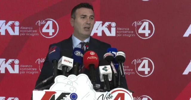 Адеми обвини за масовно купување на гласови и ноќно бетонирање на улиците