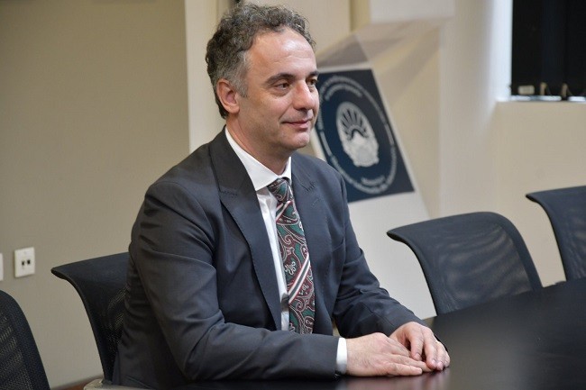 Алиу ги објави резултатите: Само 7.000 медициснки сестри во јавното здравство