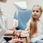 Еве зошто треба редовно да ги носите децата на ортодонтски прегледи