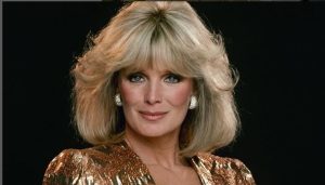 (ФОТО) СЕКОЈА ЖЕНА ВО ЈУГОСЛАВИЈА САКАШЕ ДА ИЗГЛЕДА КАКО НЕА: Никој не знаеше низ каква агонија поминувала, поради она што ѝ го направил нејзиниот сопруг…