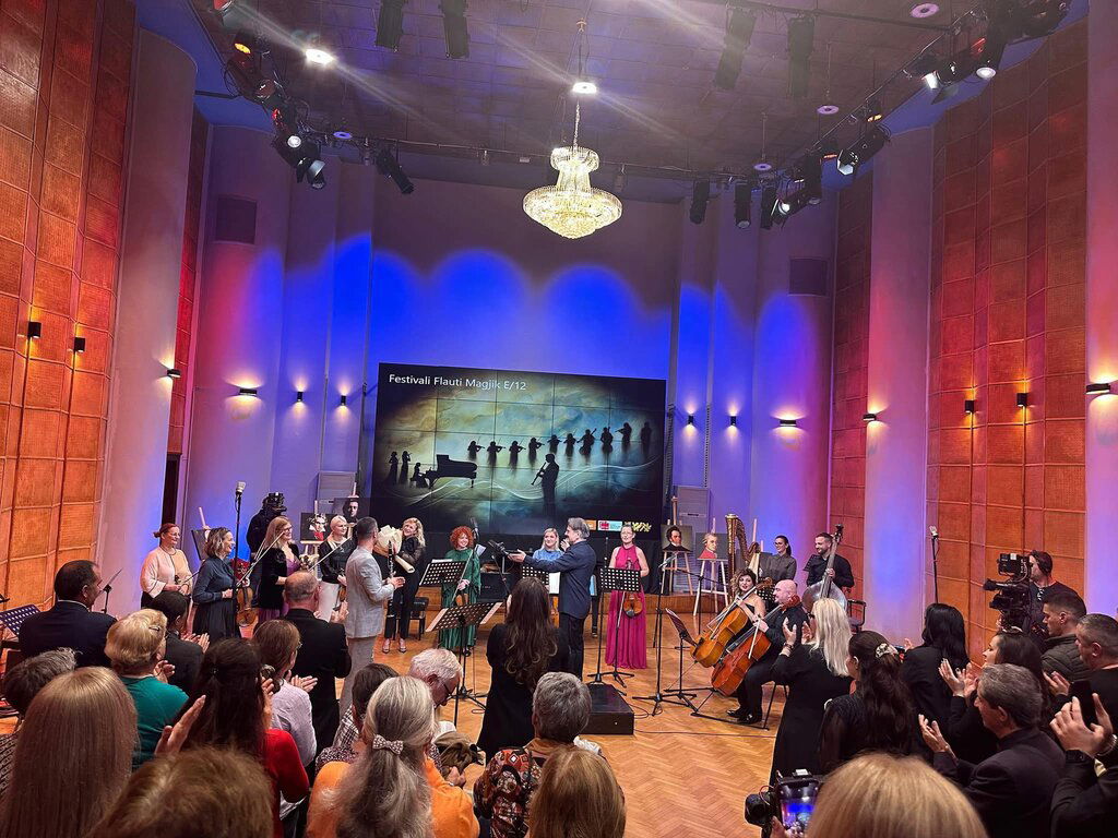 Стоечки овации за македонското трио Анимато во Тирана