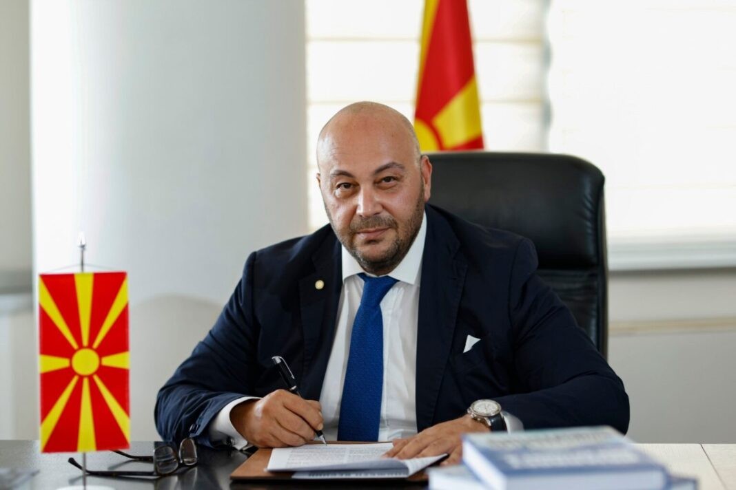 КОСТАДИНОВСКИ НЕ Е ЗАДОВОЛЕН ОД РАБОТАТА НА СОБРАНИЕТО: „Собранието е должно да ги почитува нашите одлуки“