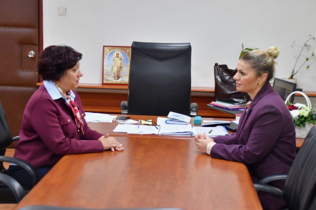 Средба Стаменкоска-Трајкоска со Трајков: Заеднички приоритети за меѓународни и ЕУ проекти