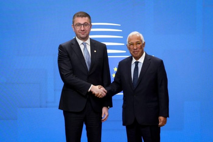 МИЦКОСКИ ВО БРИСЕЛ: Попладнево ќе учествува на Самит за проширување на ЕУ, најавено е учество на лидери на земји кандидати