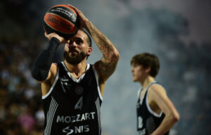 Партизан не може без драма: Имаше +20 во последната четвртина, но на крај во последните секунди спасуваше победа!