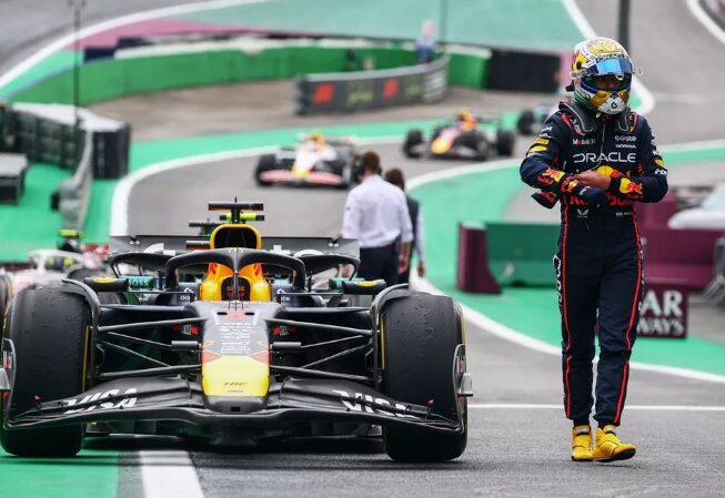 Ферстапен: Титулата ја загубивме во првиот дел од сезоната