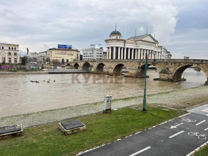 ЦУК: Нема опасност од излевање на реките по обилните врнежи од дожд