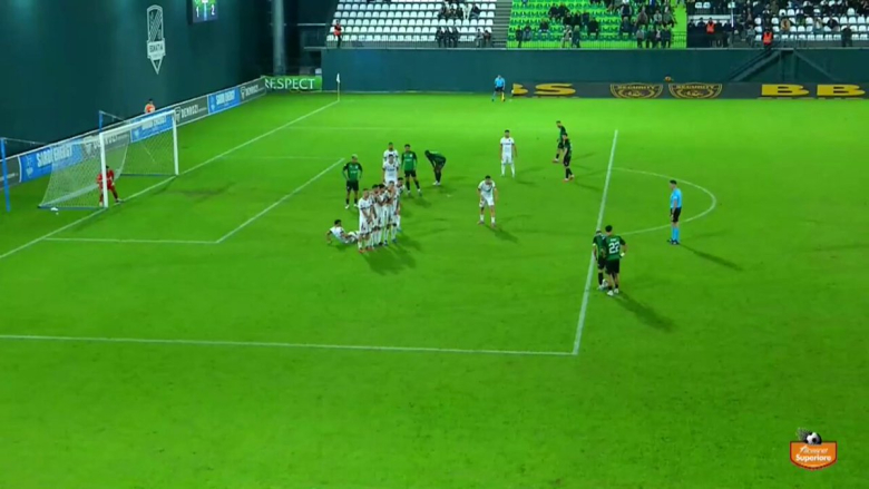 Штос за учебници во албанскиот фудбал