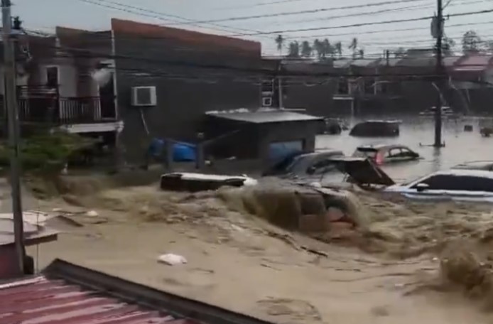 Прогласена национална катастрофа во Филипини: Тајфунот усмрти 140 лица, 130 се водат како исчезнати