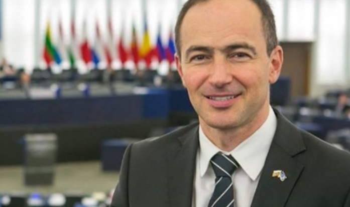 Ковачев: Над 180.000 граѓани во Македонија имаат бугарски пасоши, 20.000 се во обработка