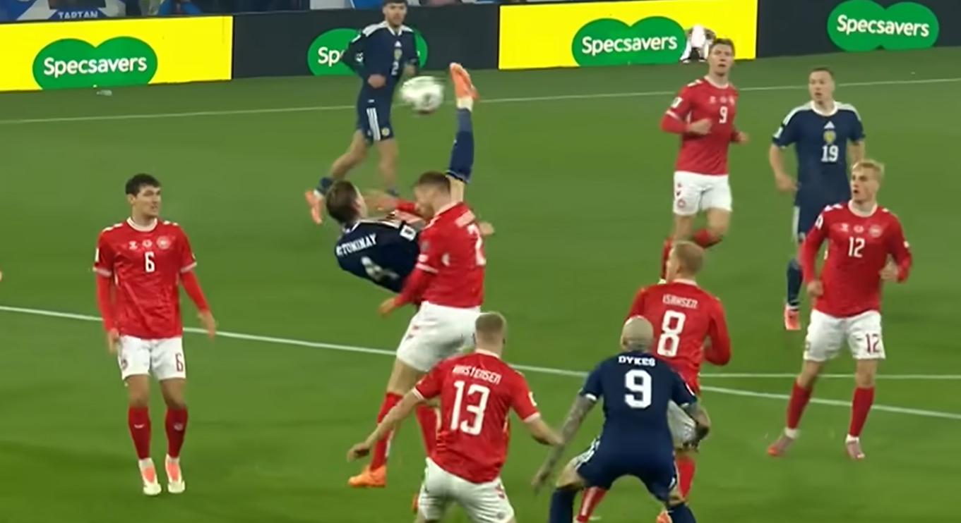 МекТоминеј>Роналдо: Ножичките на Шкотланѓанецот се историски! (ВИДЕО)