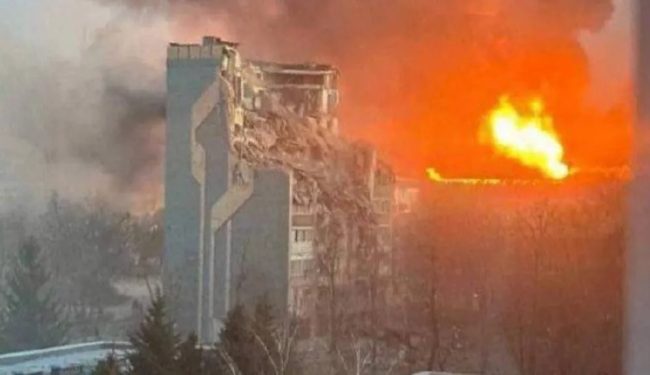 НАЈМАЛКУ ДЕСЕТ ЗАГИНАТИ ВО РУСКИ НАПАД ВРЗ ЗАПАДНА УКРАИНА, ВО ТЕРМОПИЛ ПОГОДЕНА СТАНБЕНА ЗГРАДА