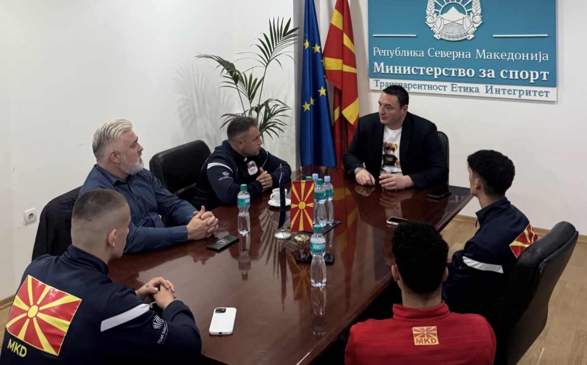 Борко Ристовски ги пречека боксерите по успешниот настап на ЕП