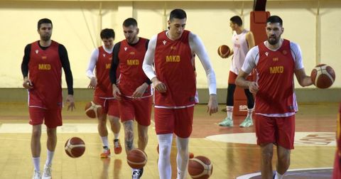 Македонија со по два тренинга дневно ја започнува „мисијата“ Азербејџан