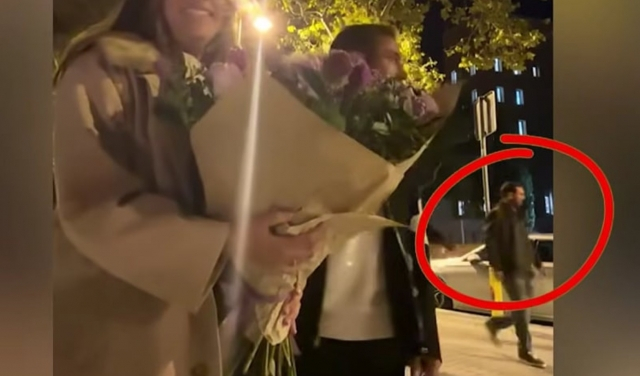 Меси случајно влета во кадар на момче и девојка во Шпанија