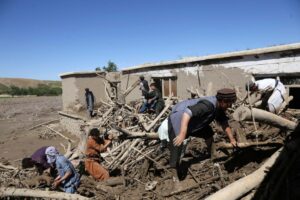 13 убиени во израелски напад врз бегалски камп во Либан