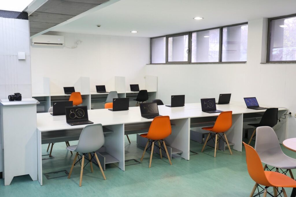 Отворена нова мултимедијална читалница во НУБ „Св. Климент Охридски“