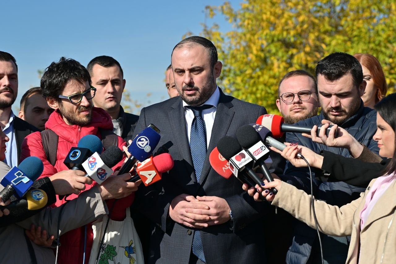 Ѓорѓиевски: На платен список во „Комунална хигиена“ има и затвореници