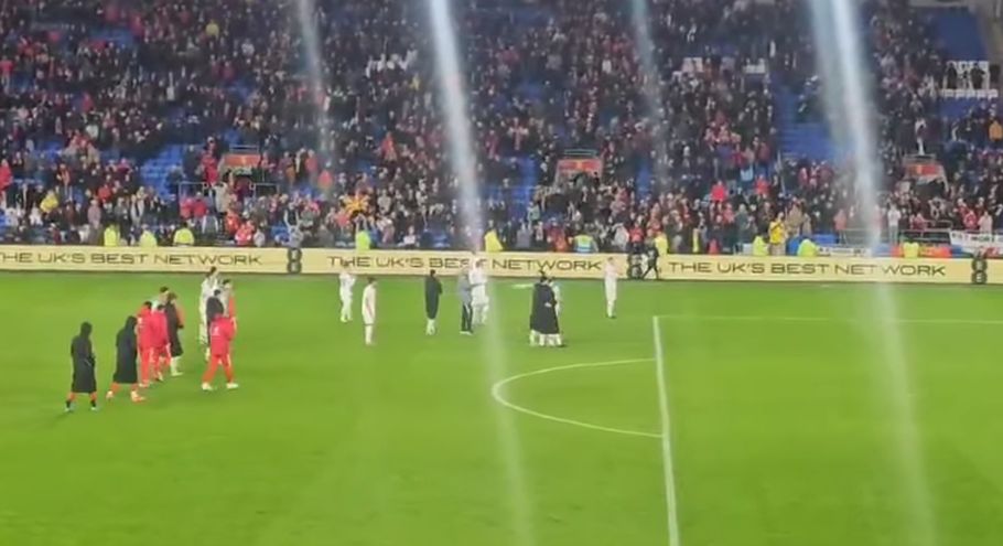 Фудбалерите ја поздравија Фалангата од „безбедна“ дистанца! (ВИДЕО)