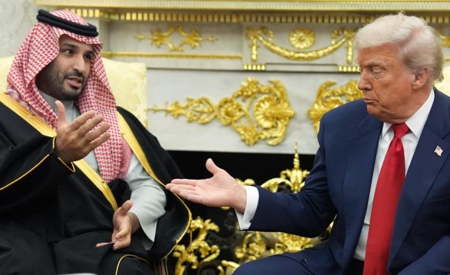 ТРАМП ГО БРАНЕШЕ САУДИСКИОТ ПРИНЦ И КАЖА ДЕКА НЕ ЗНАЕЛ НИШТО ЗА УБИСТВОТО НА НОВИНАРОТ ЏАМАЛ КАШОГИ