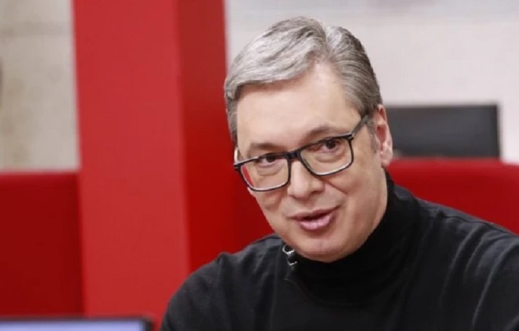 Вучиќ негира вмешаност во „Сараево сафари“ и се закани со тужби