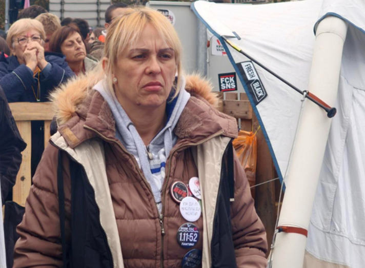 „Останувам тука до крај“: Дијана Хрка одбива да се откаже од штрајкот со глад