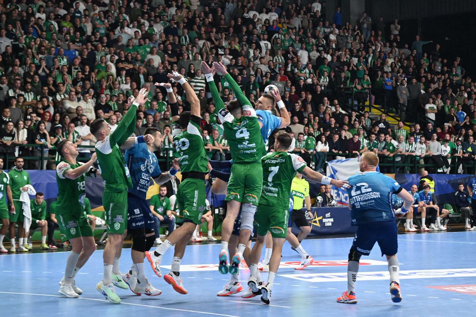 ПОЗНАТИ СОСТАВИТЕ: Битолчани со две промени, ПИК Сегед без Банхиди но со Тото