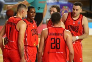 Тиквеш без проблеми против Ангели