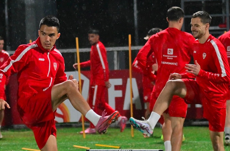 Репрезентативците го одработија првиот тренинг: Летонија е подготовка за „финалето“ во Кардиф (ФОТО)