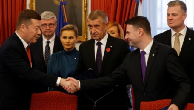 ИДНИОТ ЧЕШКИ ПРЕМИЕР БАБИШ ЌЕ ФОРМИРА ВЛАДА СО ДВЕ ДЕСНИЧАРСКИ ПАРТИИ