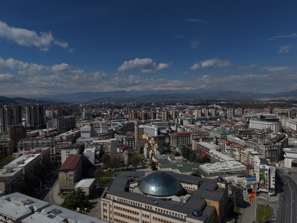 Целосно ослободување од комуналии за изградба на куќа за лица до 35 години за жителите на Аеродром