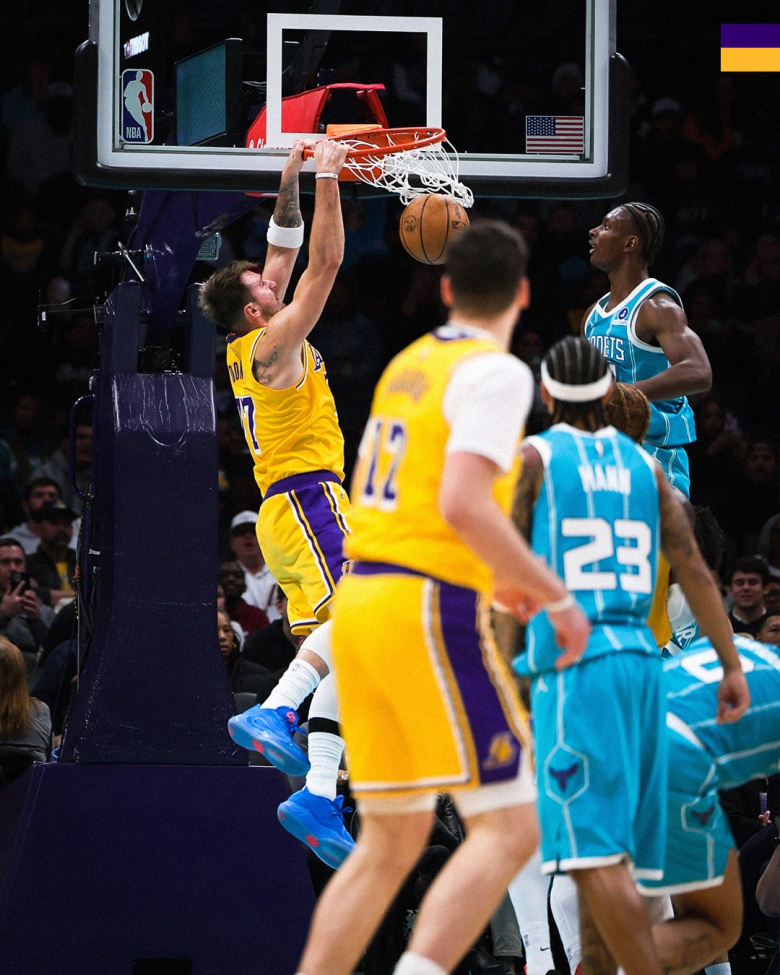 Моќна партија на Лука Дончиќ, забиваше и ја забавуваше публиката