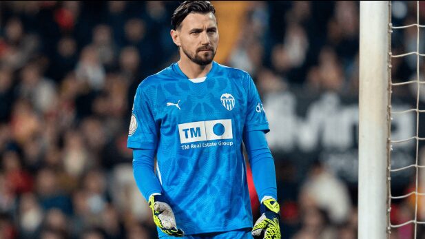 Изјавите на Димитиревски ги разлутија челниците на Валенсија