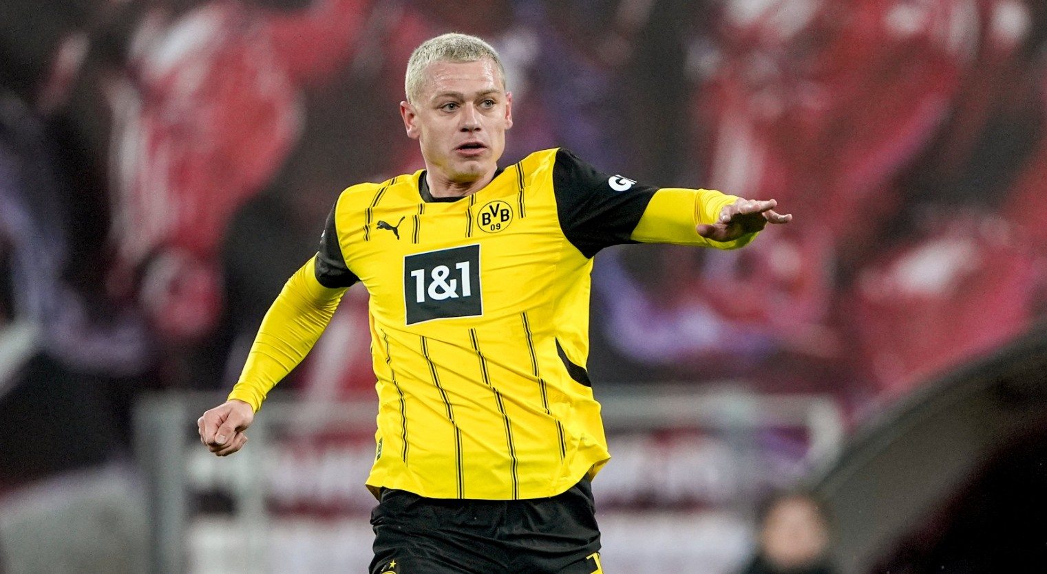 Норвешки репрезентативец ја има една од најлошите фризури во историјата на фудбалот (ФОТО)