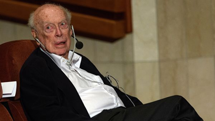 Почина нобеловецот Вотсон, еден од научниците што ја откри структурата на ДНК