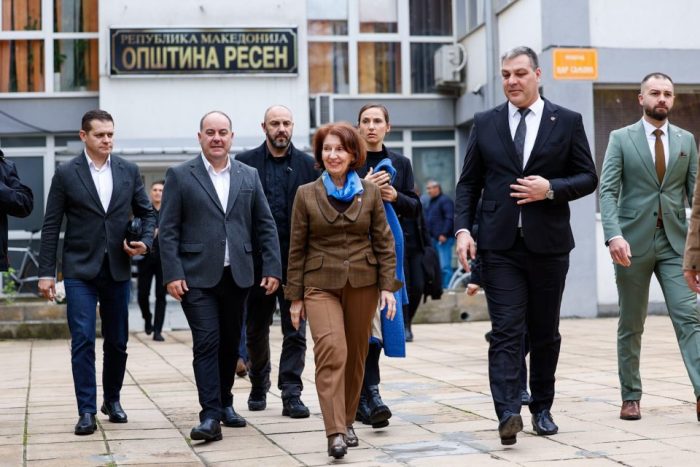 СИЉАНОВСКА ВО РЕСЕН: Заштитата на Преспанското Езеро и одливот на младите од Преспа треба да бидат највисок приоритет