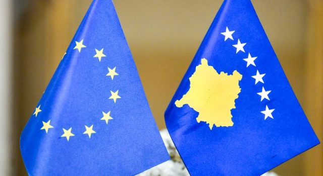 Косово ризикува да изгуби 200 милиони евра од финансирањето од ЕУ и Светска банка